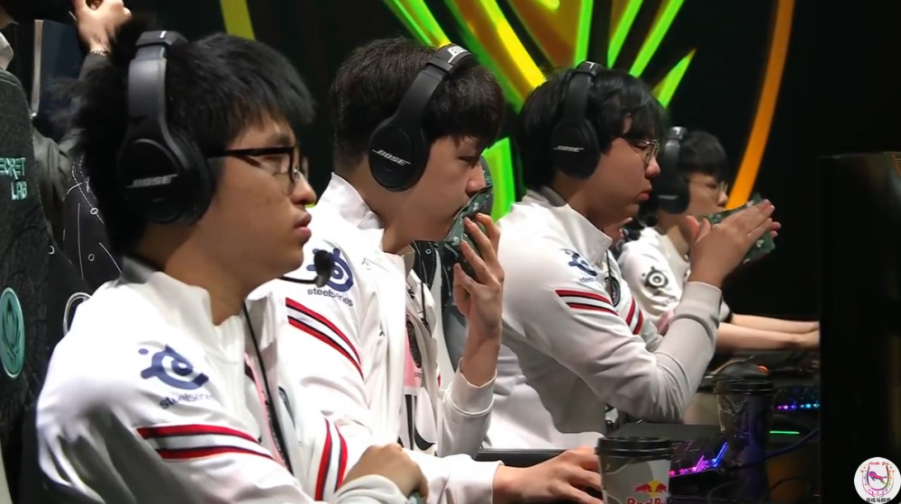 包含G2险胜PSG，CoreJJ极限生还后反打顶尖较量成都决赛之夜，引爆全场热议的词条